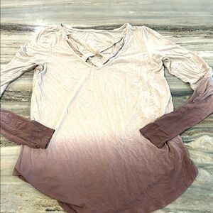 American Eagle Outfitters Cream and pink purple Ombre Long Sleeve Top Sz XS